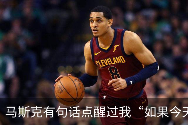 马斯克有句话点醒过我“如果今天我破产了，绝对不会去找工作，而是去做一件能快速产生现金流，并且可以复制放大的事。”